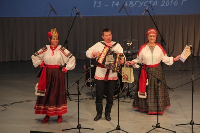 В СП Ершовское состоялся XI международный фестиваль "Гармонь собирает друзей"
