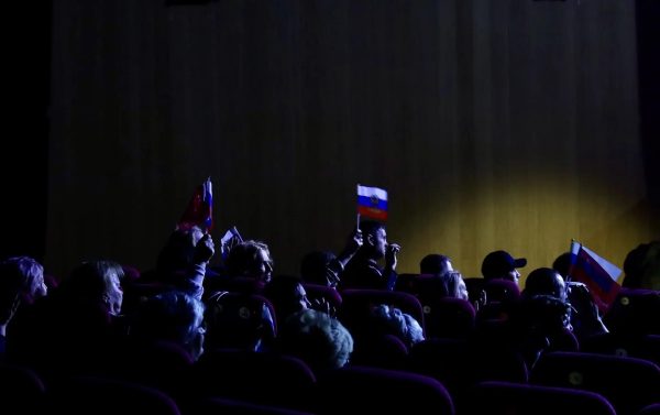 ПЕСНИ, КОТОРЫЕ ОБЪЕДИНЯЮТ